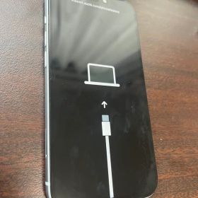 【ジャンク】iPhone15 512gb simフリー