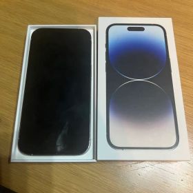 Apple iPhone 14 Pro 本体