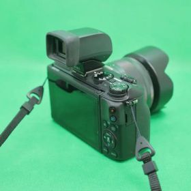 Canon EOSM3 EVFとズーム2本セット