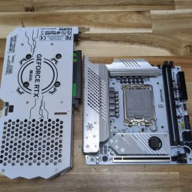 【値下げ】 RTX4060 8GB JGINYUE B760i mini itx