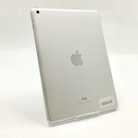 Apple iPad 第6世代 32GB シルバー Wi-Fi 動作確認済 【全額返金保証】【最速発送】