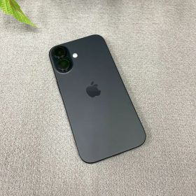 新品同様 iPhone 16 128GB ブラック 国内版 SIMフリー送料無料