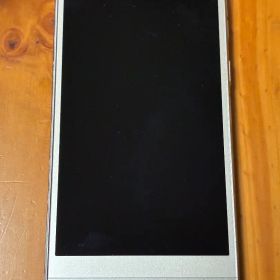 シャープ 704SH シンプルスマホ SHARP 初期化済み 32GB シルバー