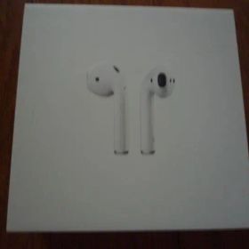 AirPods 2世代 MV7N2J/A 美品