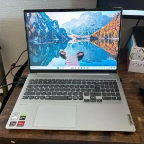 レノボ Lenovo IdeaPad Slim 560 Pro クラウ