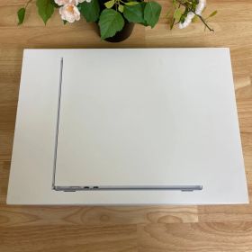 新品同様 MacBook Air 15インチ M4 チップ 16GB SSD 256GB スカイブルー2025モデル