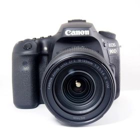 【中古】 (キヤノン) Canon EOS 90D/EF-S18-135 IS USM レンズキツト【中古カメラ デジタル一眼】 ランク：AB