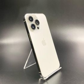 アップル(Apple)の【全額返金保証】【最速発送】Apple iPhone iPhone 13 Pro 256GB シルバー docomo 動作確認済(スマートフォン本体)