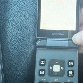 最終値下げSIMロック解除済み京セラauガラケー 4G KYF39 SIMフリー