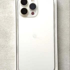 iPhone 16 Pro Max 256GB ホワイトチタニウムSIMフリー