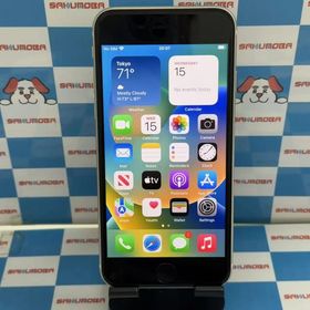 iPhoneSE 第3世代 64GB スターライト MMYD3J/A docomo版SIMフリー ジ