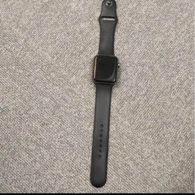 アップルウォッチ(Apple Watch)のApple Watch series3 42mm ブラックーバンド WR-50M(腕時計(デジタル))