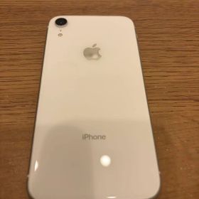Apple iPhone XR ホワイト 本体 64G