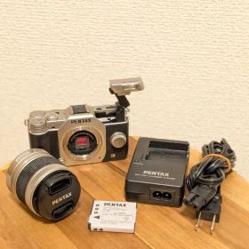 【匿名配送 送料無料】PENTAX Q10 ミラーレス 一眼