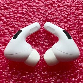 アップル(Apple)のApple AirPods Pro 第1世代 “A2083”；【美品】イヤホン(ヘッドフォン/イヤフォン)