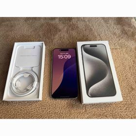 アップル(Apple)のApple iPhone 15 Pro ホワイト 512GB 本体(スマートフォン本体)