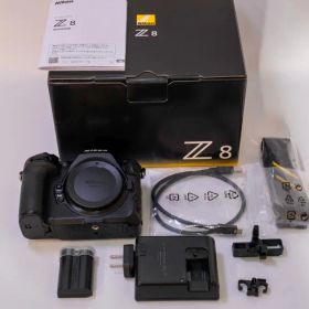 Nikon Z 8 ミラーレス一眼 本体