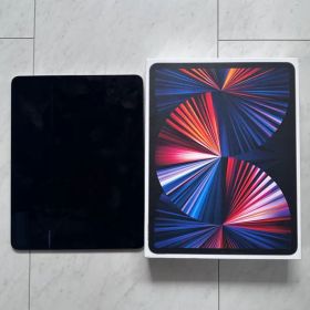 【中古美品】iPad Pro 12.9インチ 第5世代 1TB スペースグレイ