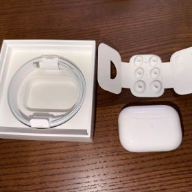 【ジャンク品】AirPods pro 第2世代 Lightning