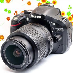 ニコン Nikon D5200☆初心者に最適☆スマホ転送可☆動画撮影可！