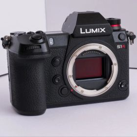 lumix s1r ボディ 箱付属品あり美品