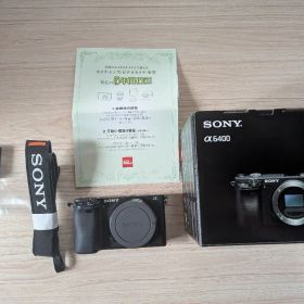 美品 SONY α6400 ミラーレスカメラ 本体