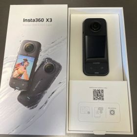 Insta360 X3 カメラ本体とプレミアムセット