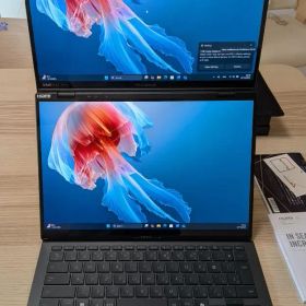 ASUS Zenbook DUO UX8406CA