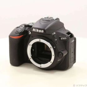 〔中古品〕 NIKON D5600 ボディ【262】