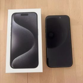 【美品】iPhone15 Pro 256 GB ブラックチタニウム SIMフリー