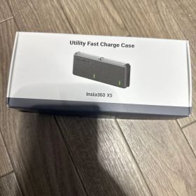 Insta360 X5 万能急速充電ケース