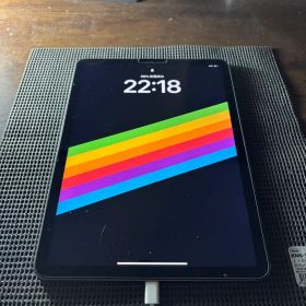 Apple iPad Air 第五世代 256GB スペースグレー