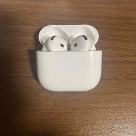 アップル(Apple)のAirPods 4 ノイズキャンセリング搭載(ヘッドフォン/イヤフォン)