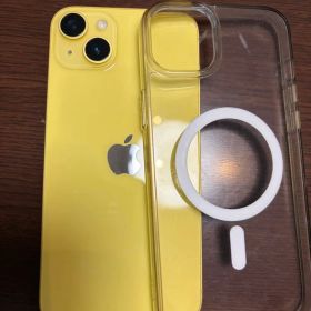 iPhone 14 Plusイエロー マグセーフケース付き