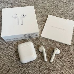 Airpods ジャンク品 mmef2j/a