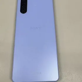 極美品 SIMフリー au Xperia 10 V SOG11 ラベンダー