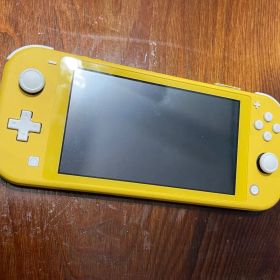 Nintendo Switch Lite イエロー 本体 + ケース