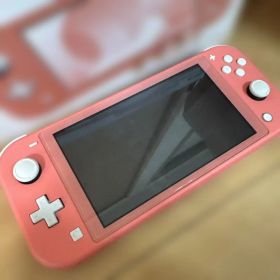 Nintendo Switch Lite コーラルピンク