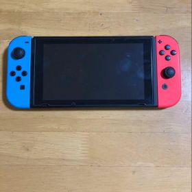 Nintendo Switch 本体 赤と青のJoy-Con
