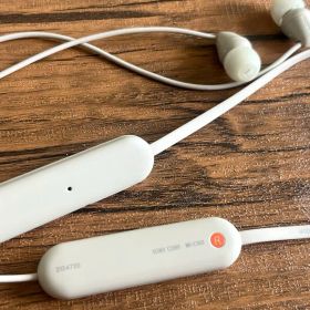 SONY WI-C100 ワイヤレスイヤホン ベージュ