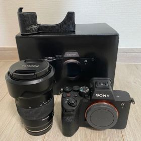 【美品】SONY α7 IV ILCE-7M4&TAMRON17-50mmセット