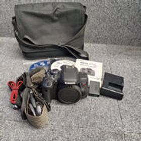 デジタル一眼レフボディ EOS KISS X8I CANON