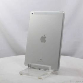 〔中古品〕 iPad 第6世代 32GB シルバー MR6P2J／A SIMフリー【305】