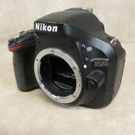 【大人気】 Nikon ニコン D5200 ボディ デジタル一眼カメラ(デジタル一眼)