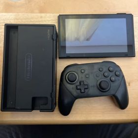 【中古】ニンテンドーSwitch + プロコントローラー