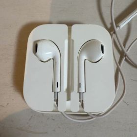 Apple EarPods 3.5mmジャック ホワイト