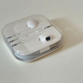 【新品未開封】Apple EarPods ホワイト 有線