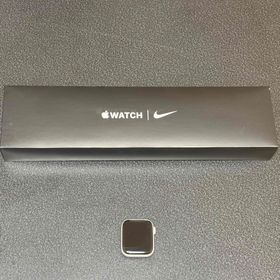 アップル(Apple)のApple Watch Nike SE 40mm Silver GPS(腕時計(デジタル))