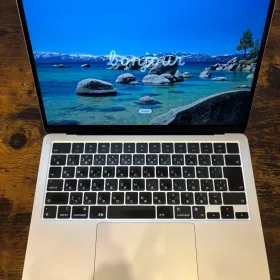 Apple MacBook Air M2 2022 新品¥82,000 中古¥75,000 | 新品・中古の