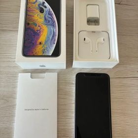 iPhone XS 64GB シルバー 本体 イヤホン付